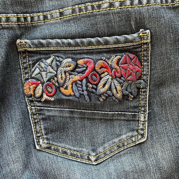 Christopher & Banks Dark Wash Bootcut Jean with Embroidered Pockets Size 14 - Picture 14 of 16